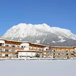 Alpenhof & Spa, Signature Collection By Bw 4*