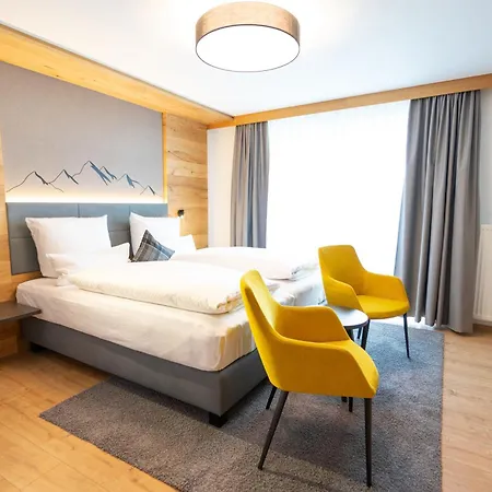 Western Alpenhof Hotel