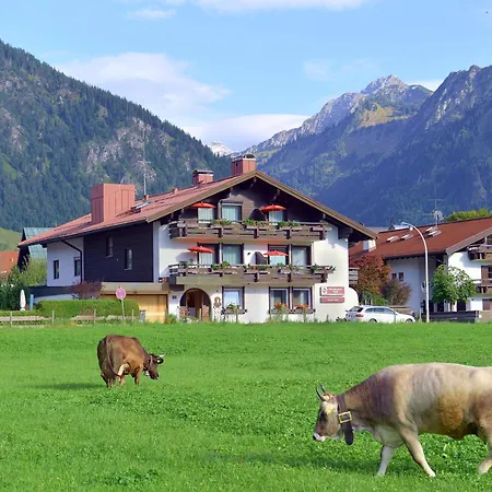 Western Alpenhof Hotel
